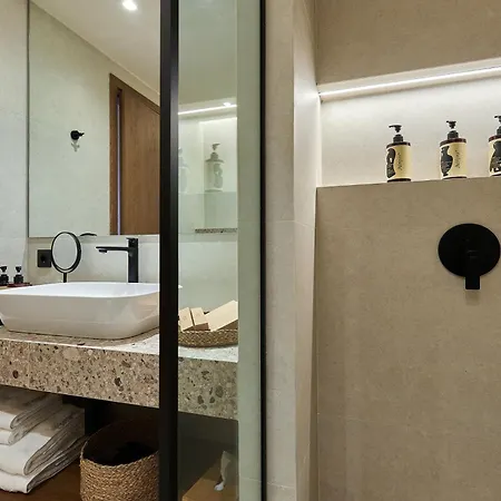 Apartment Kaptara Premium Upper Level Unit With Plunge Pool-part Of Kaptara Complex Koutouloufari (Crete)