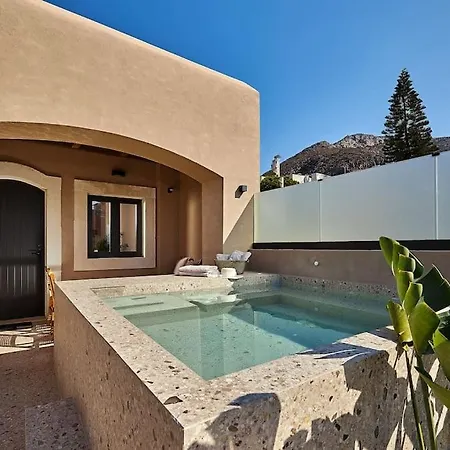 Kaptara Premium Upper Level Unit With Plunge Pool-part Of Kaptara Complex *