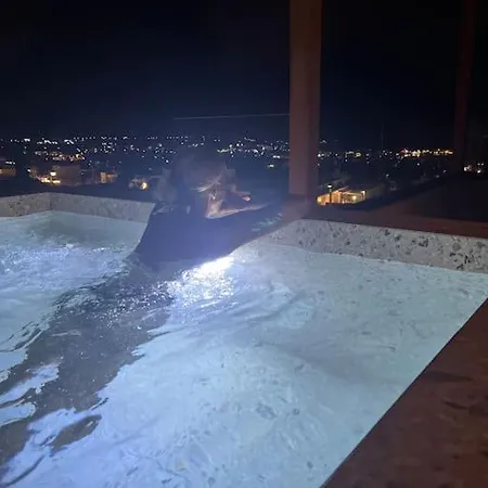 Apartment Kaptara Premium Upper Level Unit With Plunge Pool-part Of Kaptara Complex *